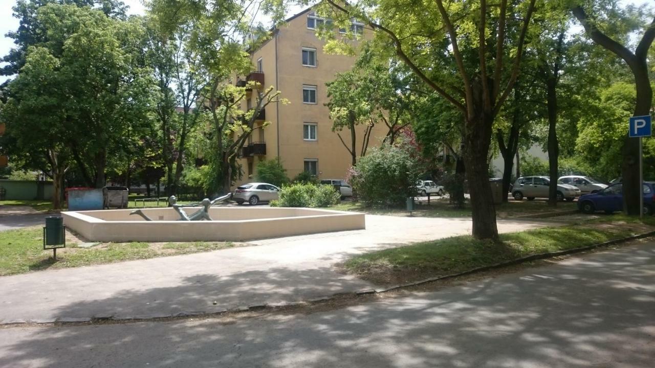 Koroesi Apartman ペーチ エクステリア 写真